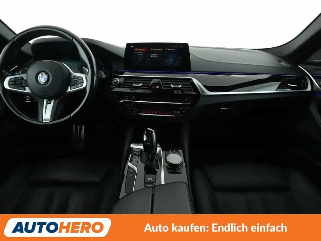 BMW 5 Series 540i xDrive M Sport Aut.*LED*NAVI*TEMPO*CAM* 05/2019-photo-11