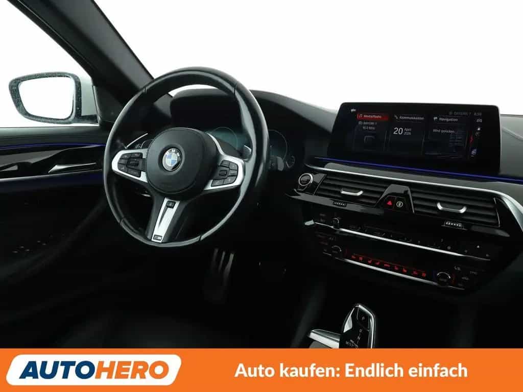 BMW 5 Series 540i xDrive M Sport Aut.*LED*NAVI*TEMPO*CAM* 05/2019-photo-12