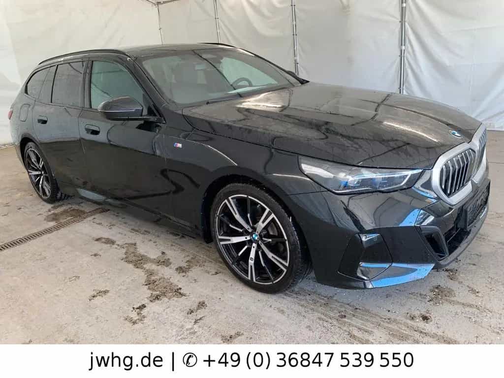 BMW 5 Series 520 d M-Sport 20"|ACC|LED+|Keyl.|H&K|ShadowL 03/2025-photo-1