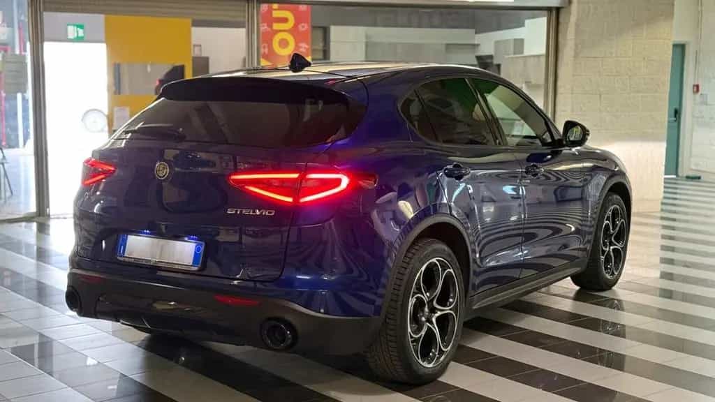 Alfa Romeo Stelvio 2.2 TD 190 CV Q4 Sprint 06/20 06/2022-photo-3