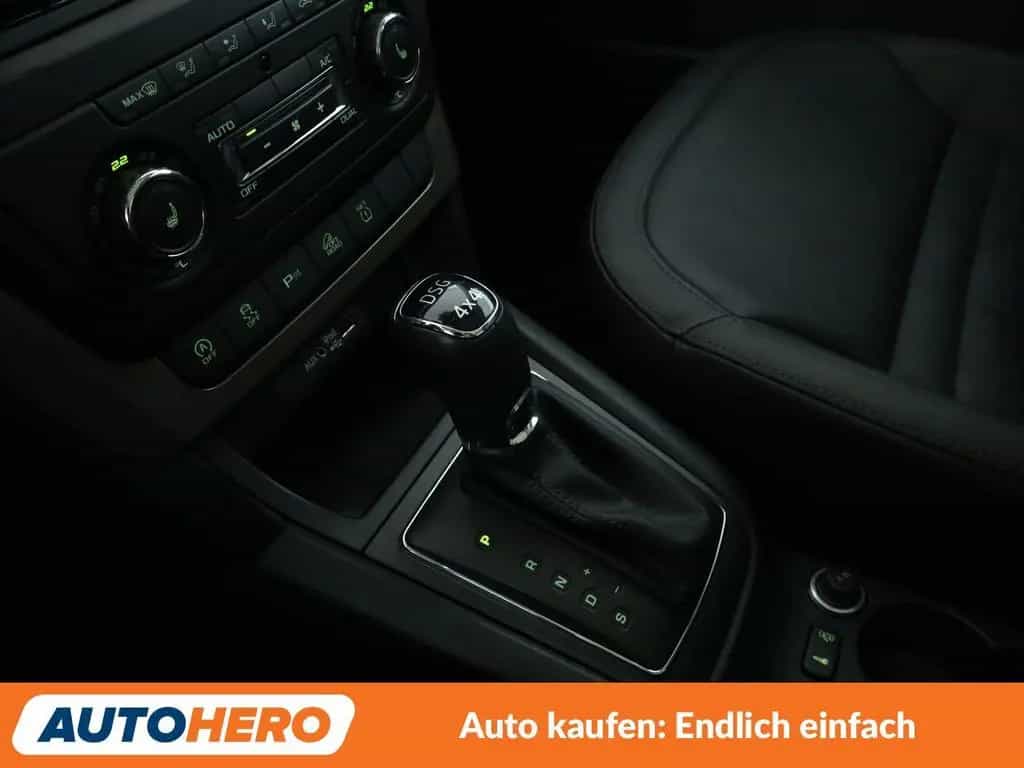 Skoda Yeti 1.4 TSI Style 4x4 Aut.*TEMPO*PDC*SHZ* 11/2017-photo-25