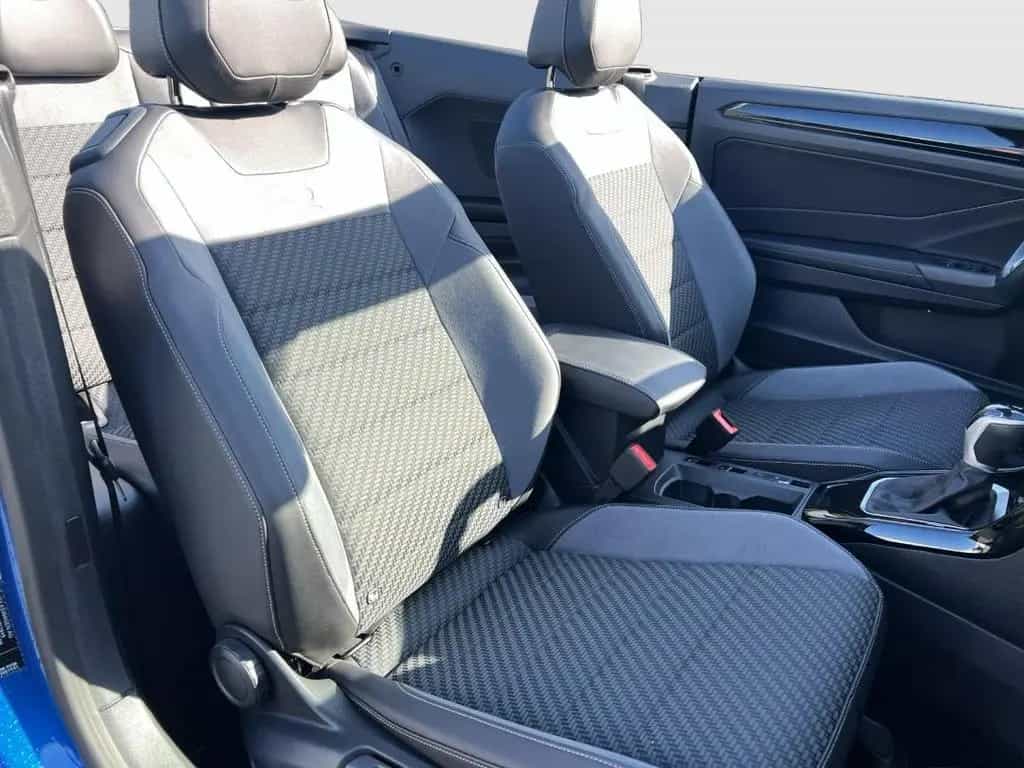 Volkswagen T-Roc Cabriolet R-Line 1.5 TSI 150PS DSG "Black 12/2022-photo-13