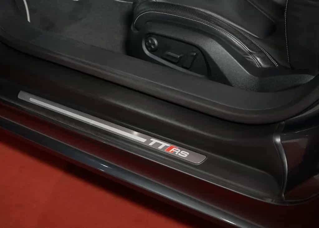 Audi TT RS 2.5 TFSI Roadster quattro 280km/h Schalter 03/2011-photo-20