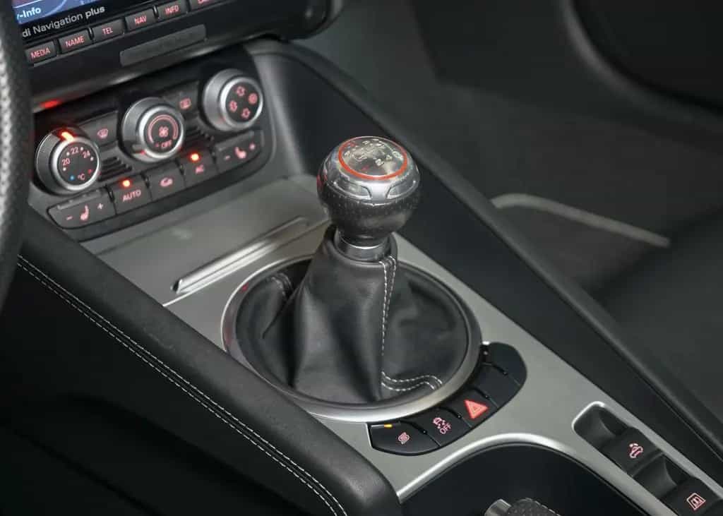 Audi TT RS 2.5 TFSI Roadster quattro 280km/h Schalter 03/2011-photo-28