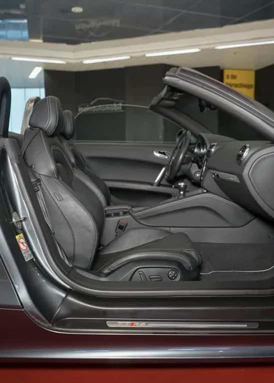 Audi TT RS 2.5 TFSI Roadster quattro 280km/h Schalter 03/2011-photo-32
