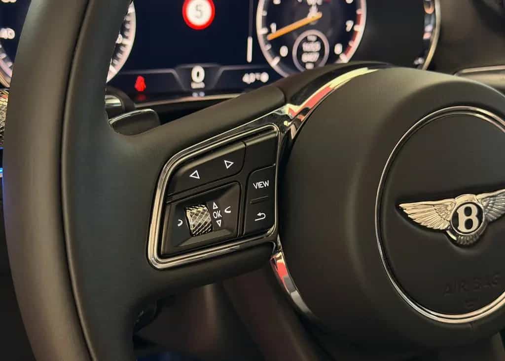 Bentley Continental GT v8 BRD Fzg.Lenkrad Heiz.Totwinkel 01/2024-photo-20