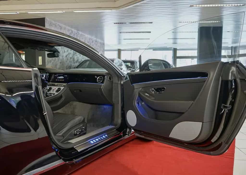 Bentley Continental GT v8 BRD Fzg.Lenkrad Heiz.Totwinkel 01/2024-photo-28