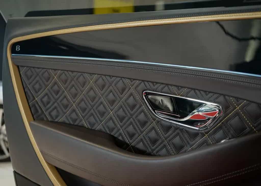 Bentley Continental GT W12 MULLINER ULTIMATE NAIM ACC 10/2023-photo-14