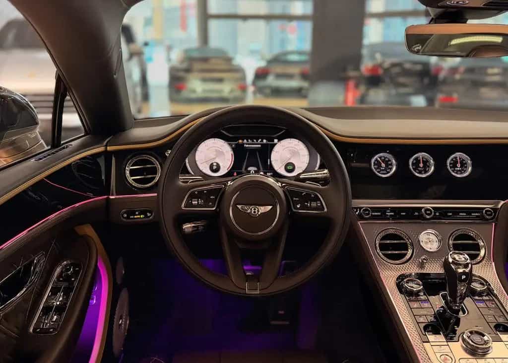 Bentley Continental GT W12 MULLINER ULTIMATE NAIM ACC 10/2023-photo-22