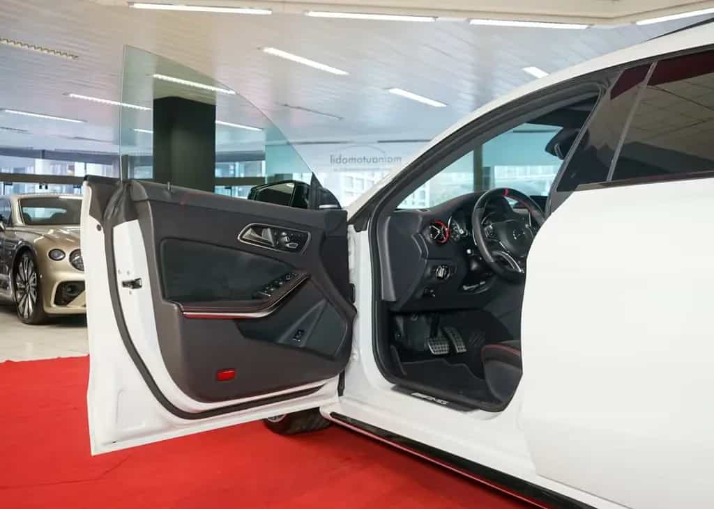 Mercedes-Benz CLA-Class Aero Night Paket MWST 02/2019-photo-16