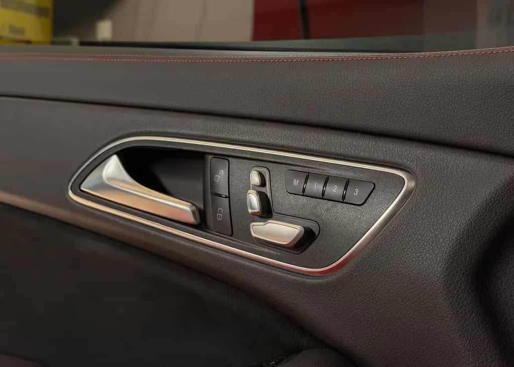 Mercedes-Benz CLA-Class Aero Night Paket MWST 02/2019-photo-17