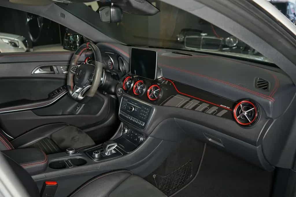 Mercedes-Benz CLA-Class Aero Night Paket MWST 02/2019-photo-32