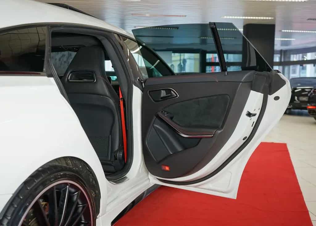 Mercedes-Benz CLA-Class Aero Night Paket MWST 02/2019-photo-39
