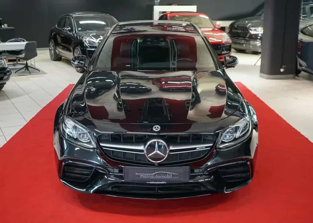 Mercedes-Benz E-Class 63 AMG 4M MWST LED Widescreen Pano Burmester 08/2018-photo-1