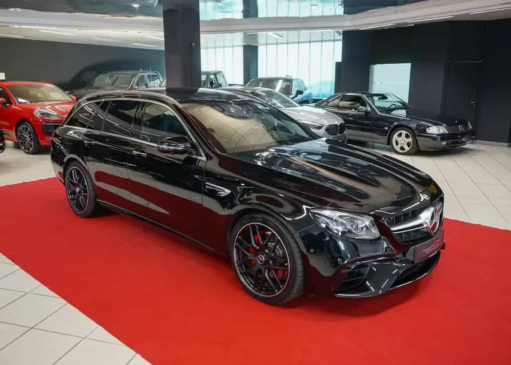 Mercedes-Benz E-Class 63 AMG 4M MWST LED Widescreen Pano Burmester 08/2018-photo-13