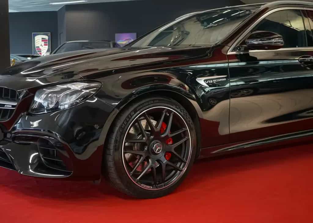 Mercedes-Benz E-Class 63 AMG 4M MWST LED Widescreen Pano Burmester 08/2018-photo-3