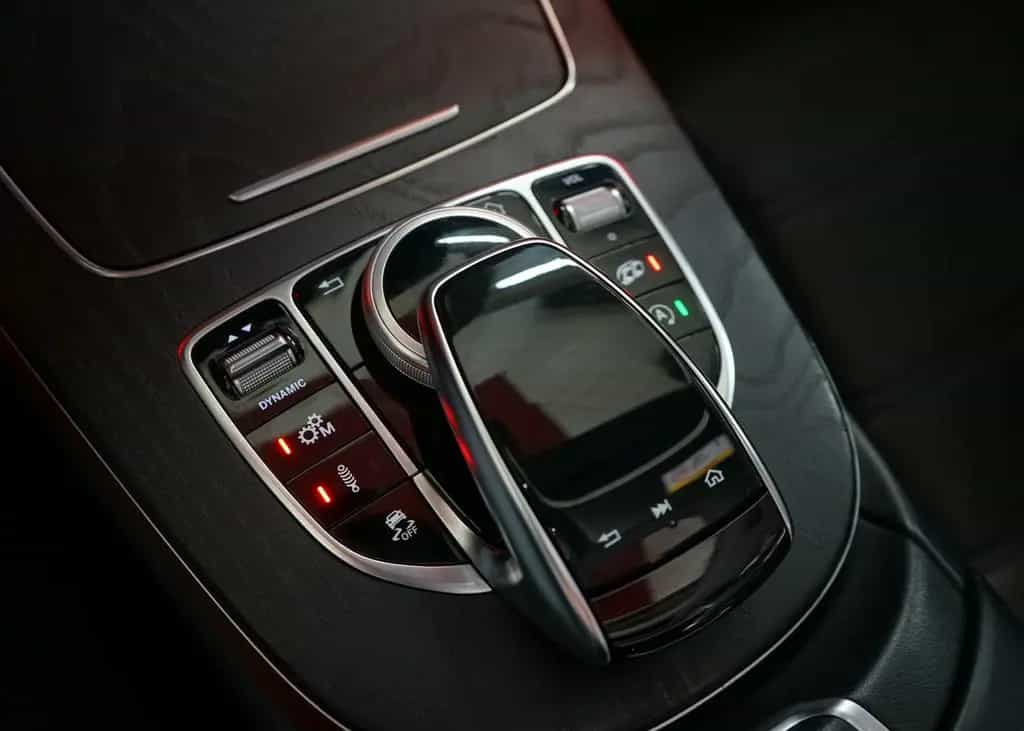 Mercedes-Benz E-Class 63 AMG 4M MWST LED Widescreen Pano Burmester 08/2018-photo-30