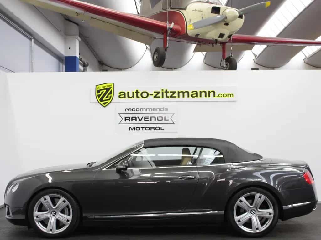 Bentley Continental GTC W12/SCHECKHEFT/MASSAGE/KAMERA 05/2012-photo-10