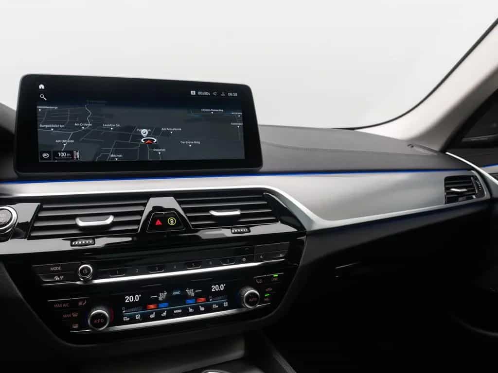 BMW 5 Series 540d xD Luxury Line Panorama H/K HUD Belüftung 12/2022-photo-21