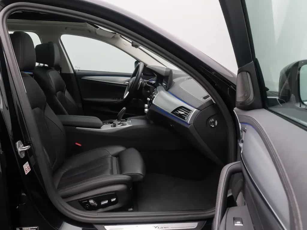 BMW 5 Series 540d xD Luxury Line Panorama H/K HUD Belüftung 12/2022-photo-24