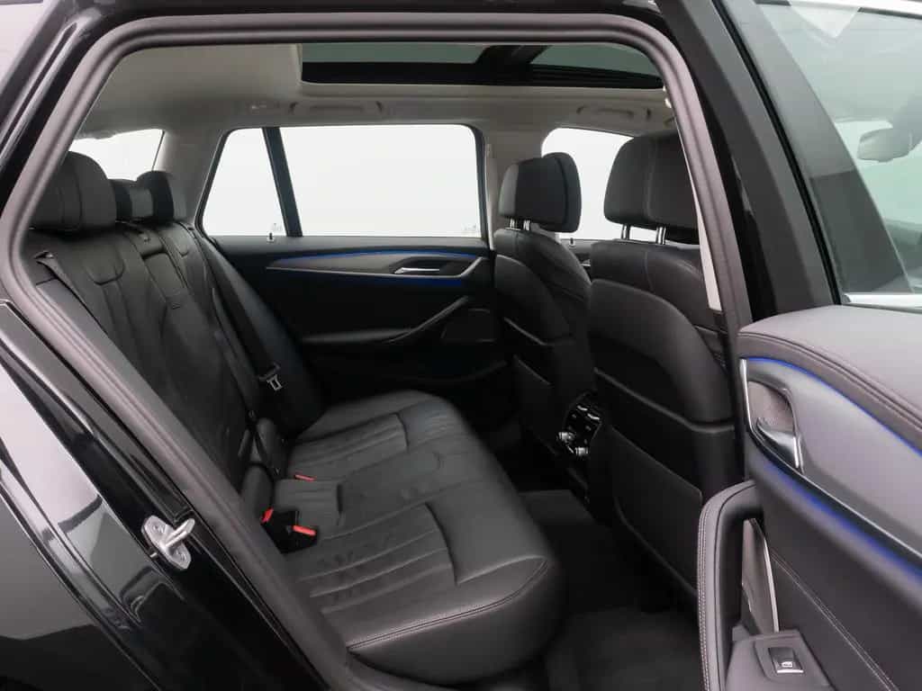 BMW 5 Series 540d xD Luxury Line Panorama H/K HUD Belüftung 12/2022-photo-26