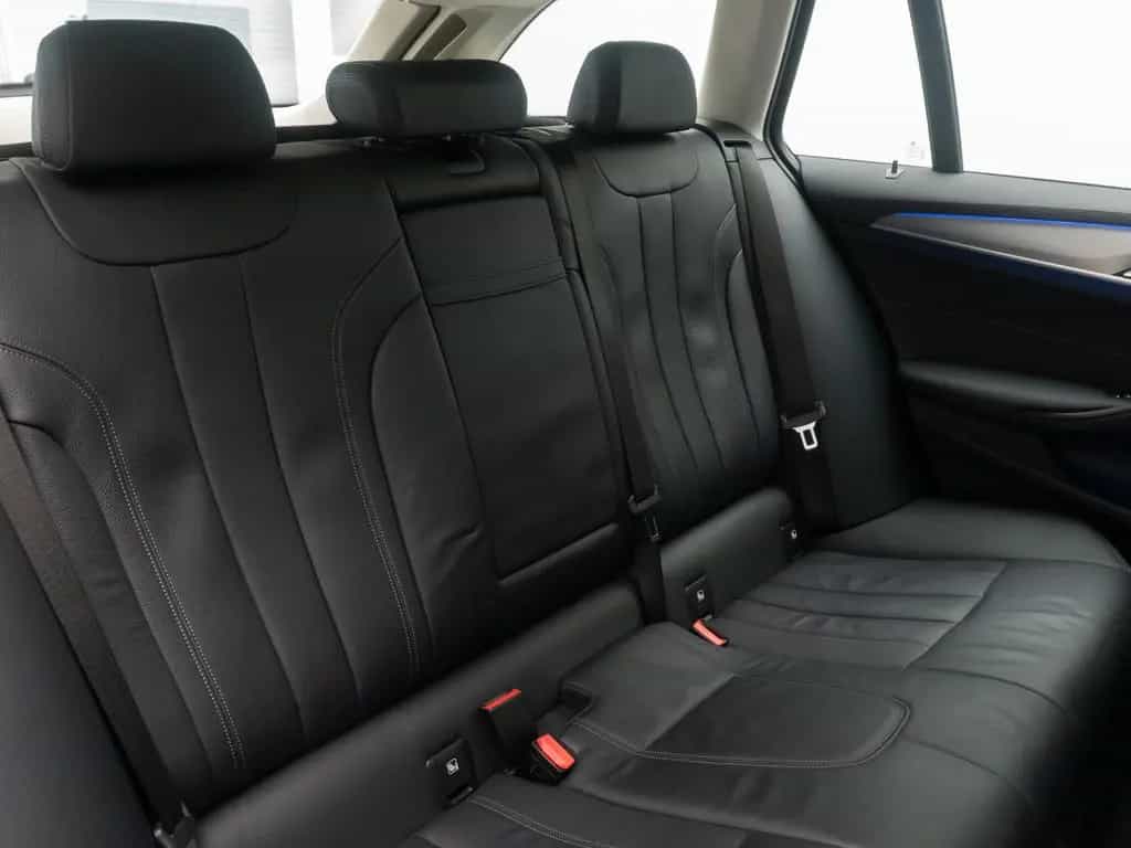BMW 5 Series 540d xD Luxury Line Panorama H/K HUD Belüftung 12/2022-photo-29