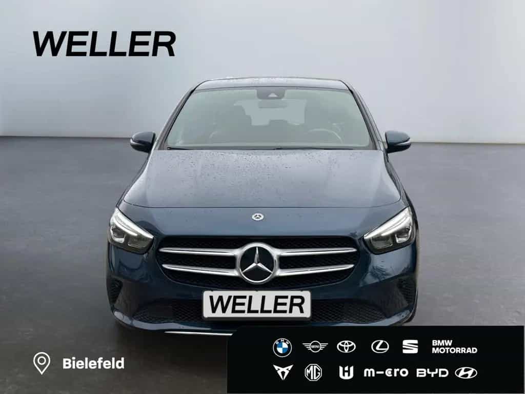 Mercedes-Benz B-Class 180 7G-DCT Style *LED*SHZ*el. Heck*CAM*CarPlay 09/2019-photo-1