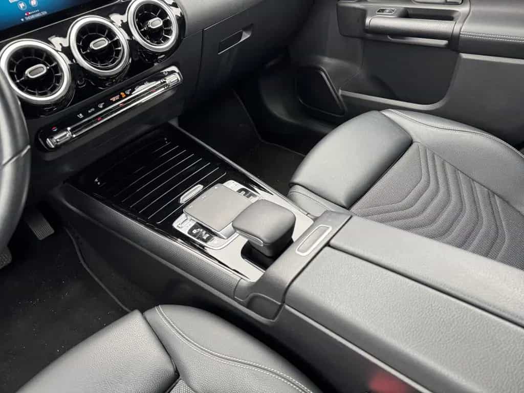 Mercedes-Benz B-Class 180 7G-DCT Style *LED*SHZ*el. Heck*CAM*CarPlay 09/2019-photo-26