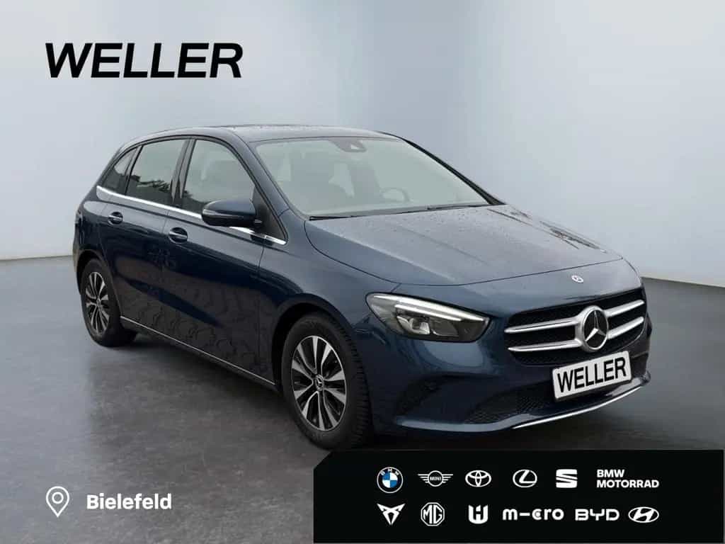 Mercedes-Benz B-Class 180 7G-DCT Style *LED*SHZ*el. Heck*CAM*CarPlay 09/2019-photo-3