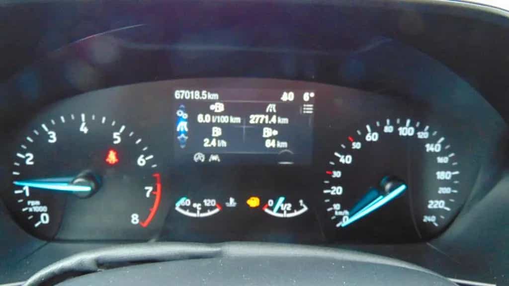 Ford Focus Lim. Cool & Connect KAM PDC NAVI LED SHZ++ 08/2020-photo-10