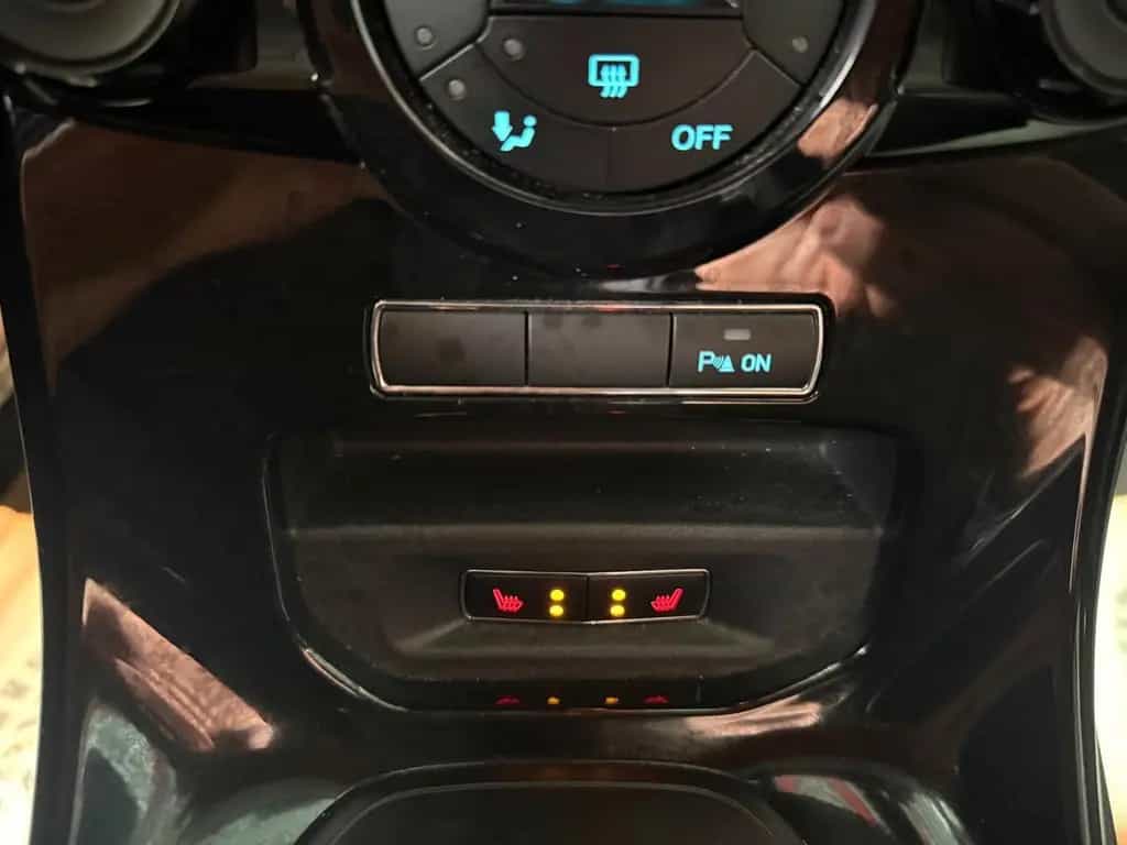 Ford Fiesta Titanium Automatik Navi Einparkhilfe 09/2015-photo-22