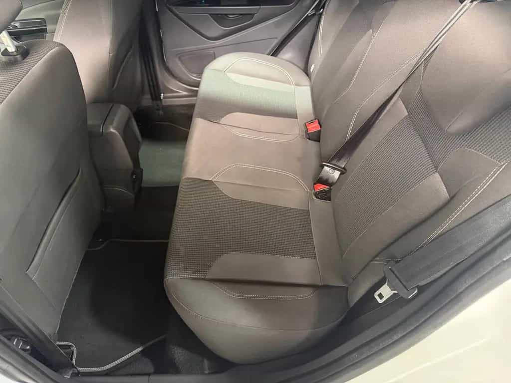 Ford Fiesta Titanium Automatik Navi Einparkhilfe 09/2015-photo-29