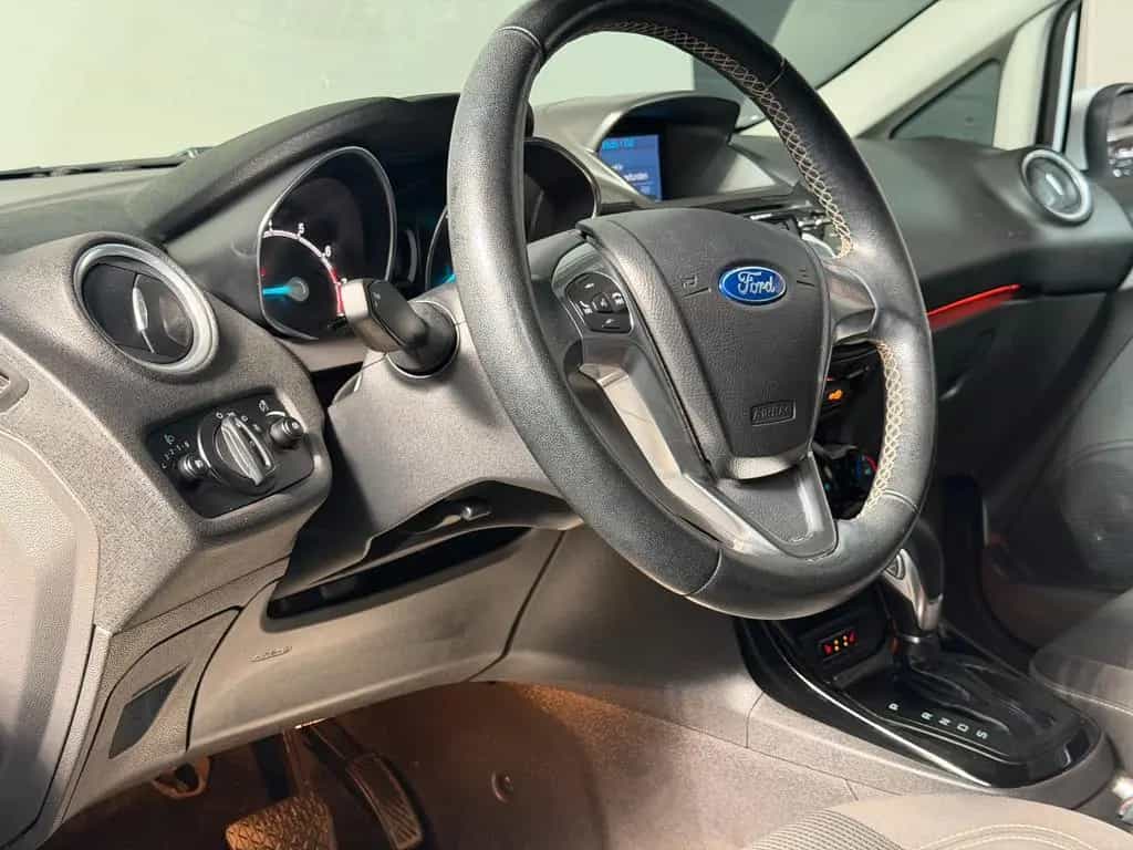 Ford Fiesta Titanium Automatik Navi Einparkhilfe 09/2015-photo-3