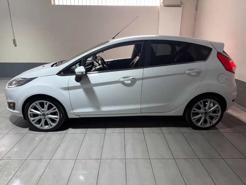 Ford Fiesta Titanium Automatik Navi Einparkhilfe 09/2015-photo-4
