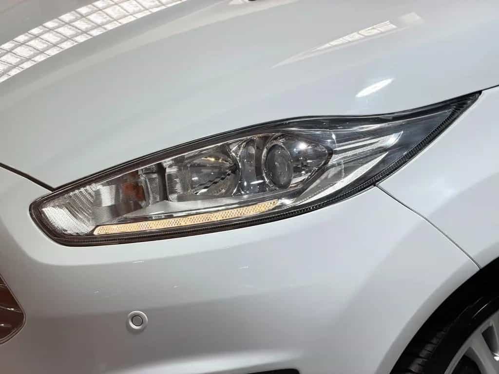Ford Fiesta Titanium Automatik Navi Einparkhilfe 09/2015-photo-8