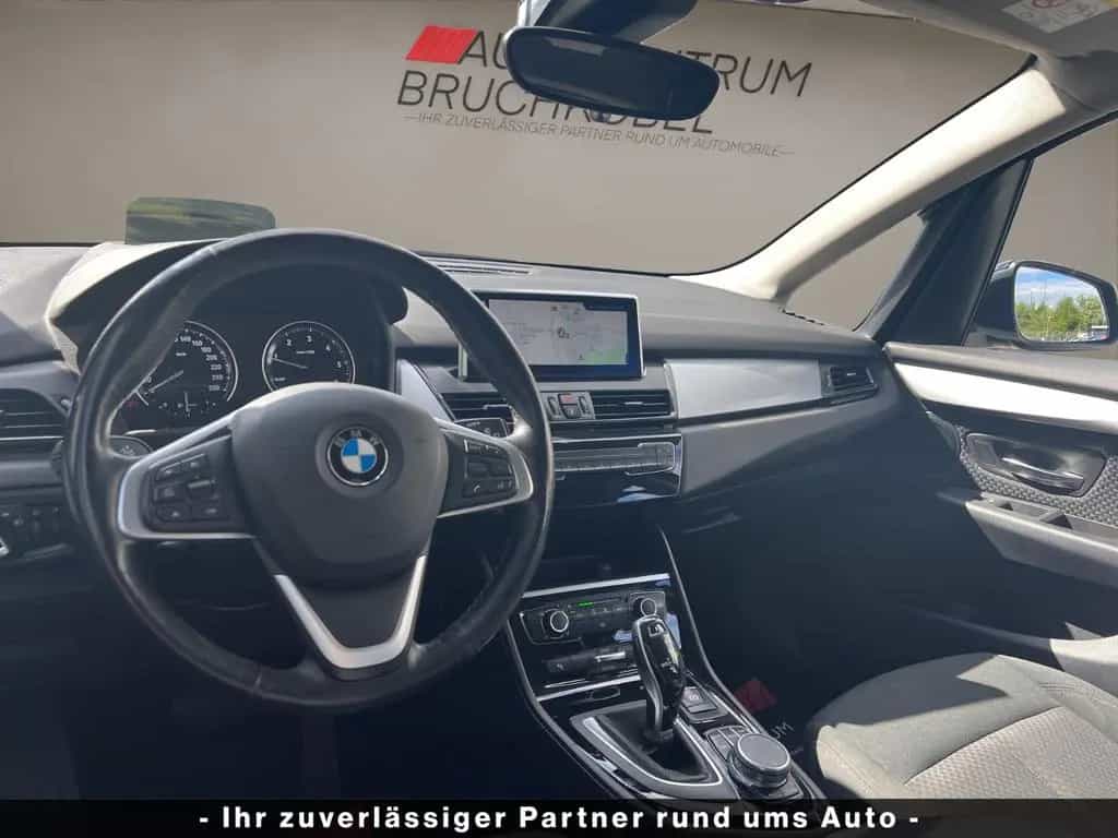 BMW 2 Series 218d Active Tourer |TEMP|LED|HUD|KAMERA|NAVI| 12/2018-photo-9