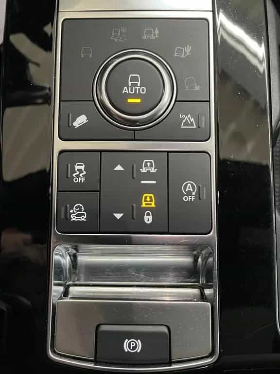 Land Rover Discovery 5 HSE SD4 7-Sitzer/LED/Pano/Leder/AHK 07/2019-photo-19