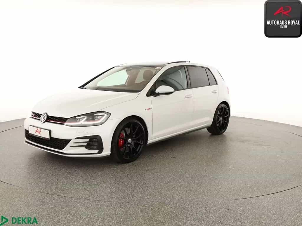 Volkswagen Golf VII GTI 2.0 TSI PANO KEYLESSGO,ACC,KAMERA 08/2019-photo-0