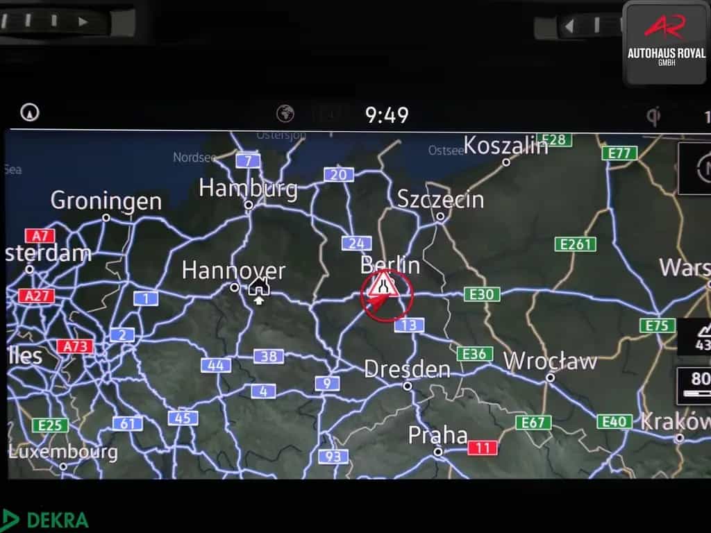 Volkswagen Golf VII GTI 2.0 TSI PANO KEYLESSGO,ACC,KAMERA 08/2019-photo-16