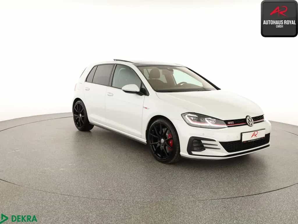 Volkswagen Golf VII GTI 2.0 TSI PANO KEYLESSGO,ACC,KAMERA 08/2019-photo-5