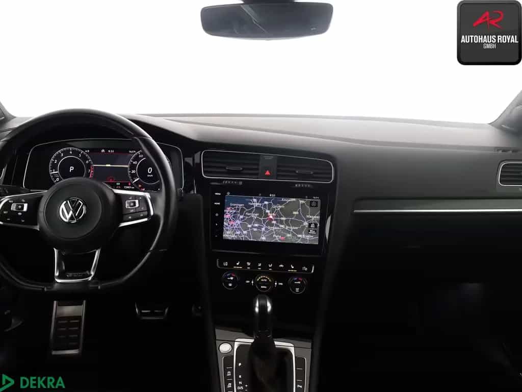 Volkswagen Golf VII GTI 2.0 TSI PANO KEYLESSGO,ACC,KAMERA 08/2019-photo-9