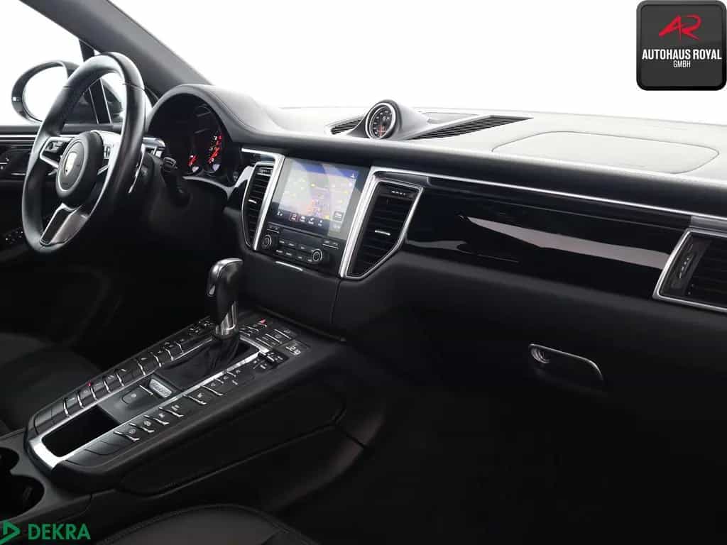 Porsche Macan 3.0 AWD GTS PANO,PDLS+,SPORT CHRONO,PASM 02/2018-photo-8