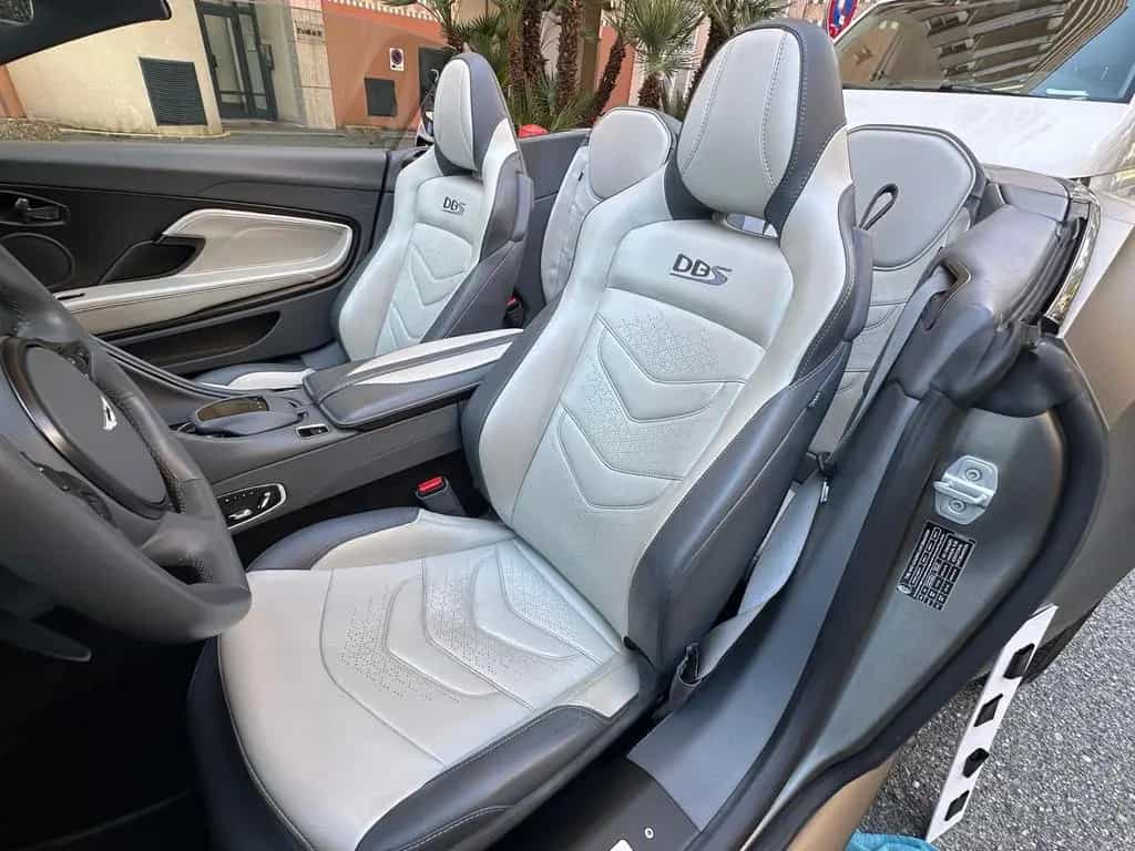 Aston Martin DBS 5.2 V12 Volante 09/2021-photo-16