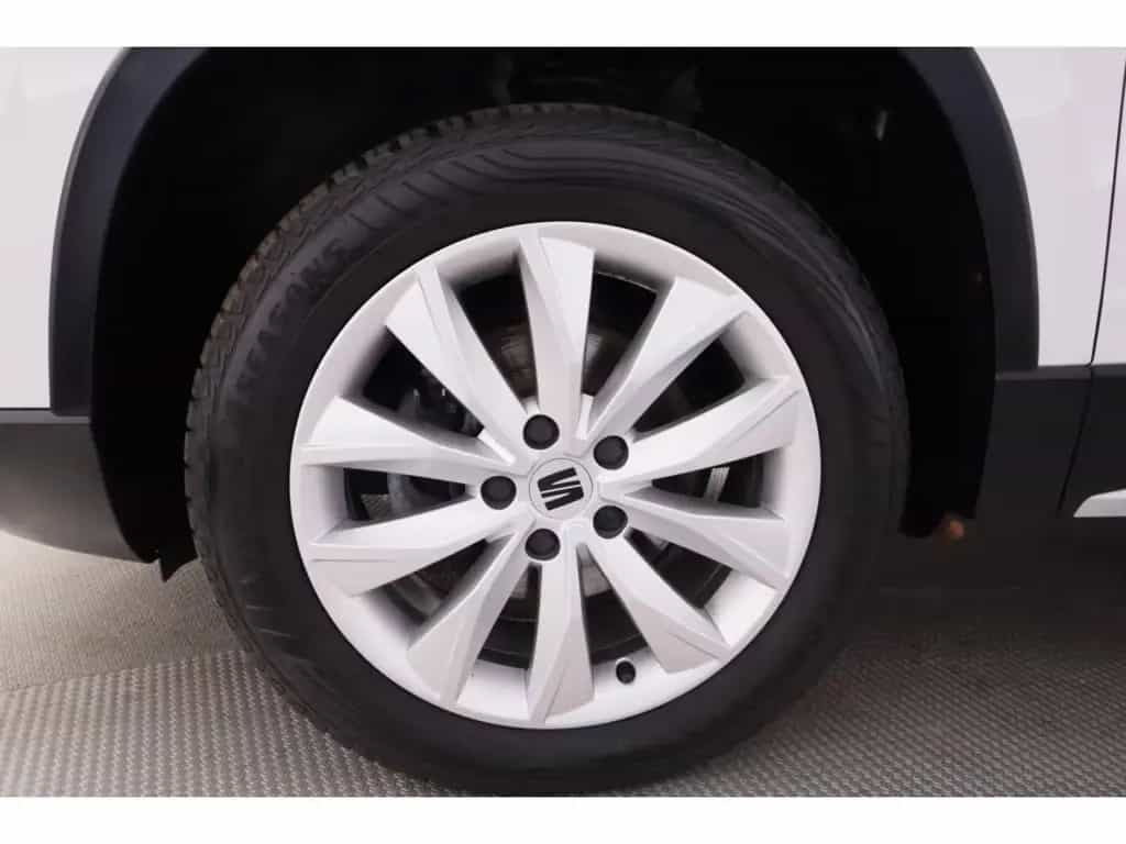 Seat Ateca 1.5TSI DSG Xperience+LED+KAMERA+NAVI+TEMPO 07/2025-photo-13
