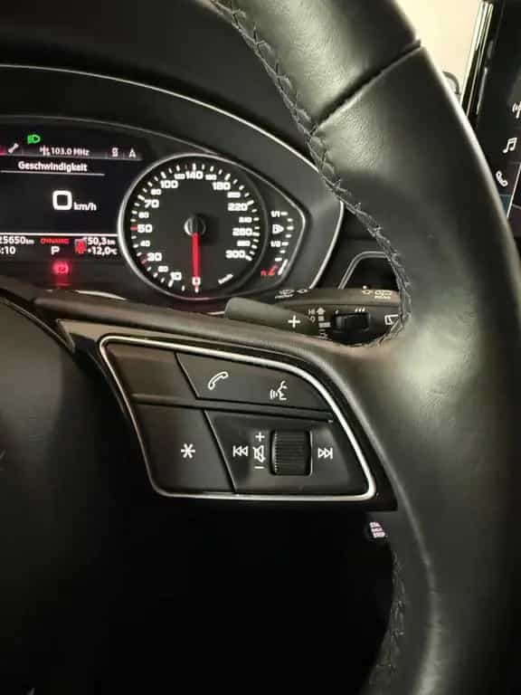 Audi A4 Avant 45 TFSI quattro S line LED/SHZ/Temp/Kam 01/2022-photo-17