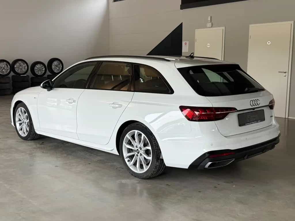 Audi A4 Avant 45 TFSI quattro S line LED/SHZ/Temp/Kam 01/2022-photo-3