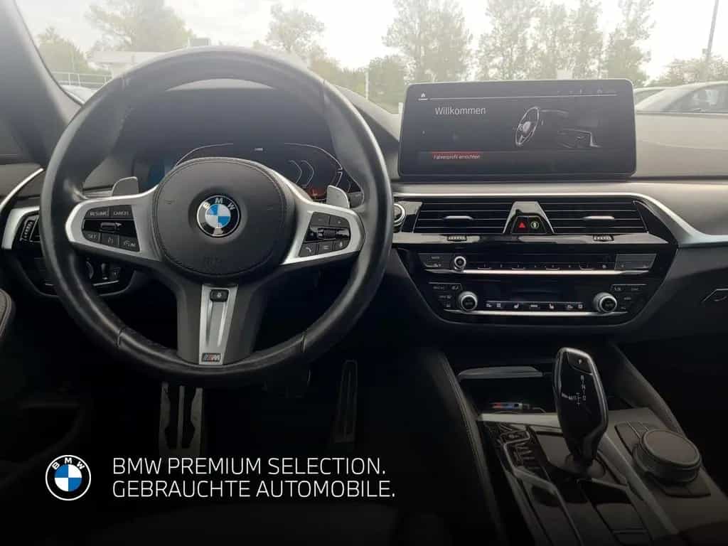 BMW 5 Series 530 i M Sport Touring RFK STHZ HuD HiFi Panorama 07/2022-photo-6