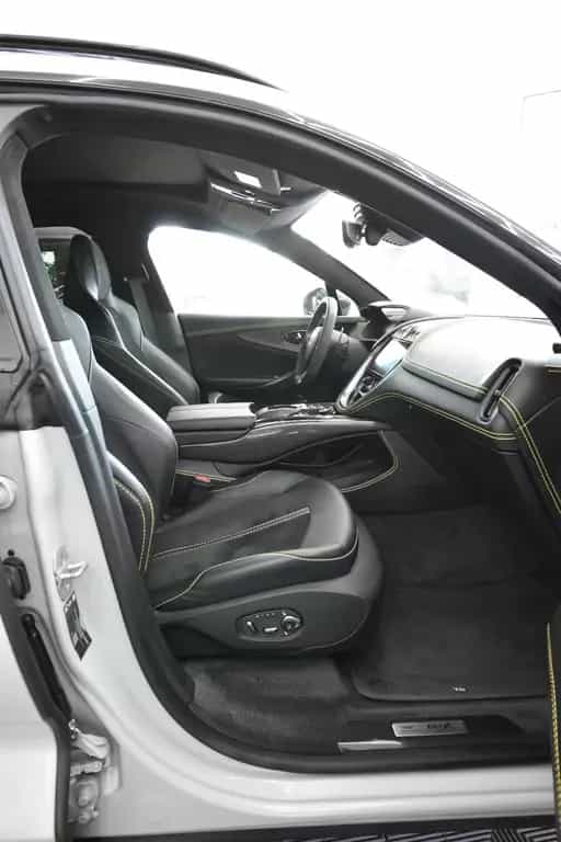Aston Martin DBX 4.0 V8 707 Carbon Paket 23 Zoll 11/2022-photo-12
