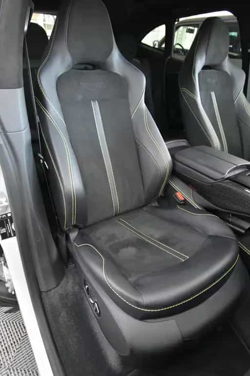 Aston Martin DBX 4.0 V8 707 Carbon Paket 23 Zoll 11/2022-photo-13