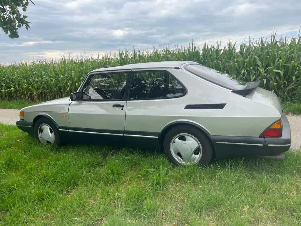 Saab 900 Turbo 12/1992-photo-1